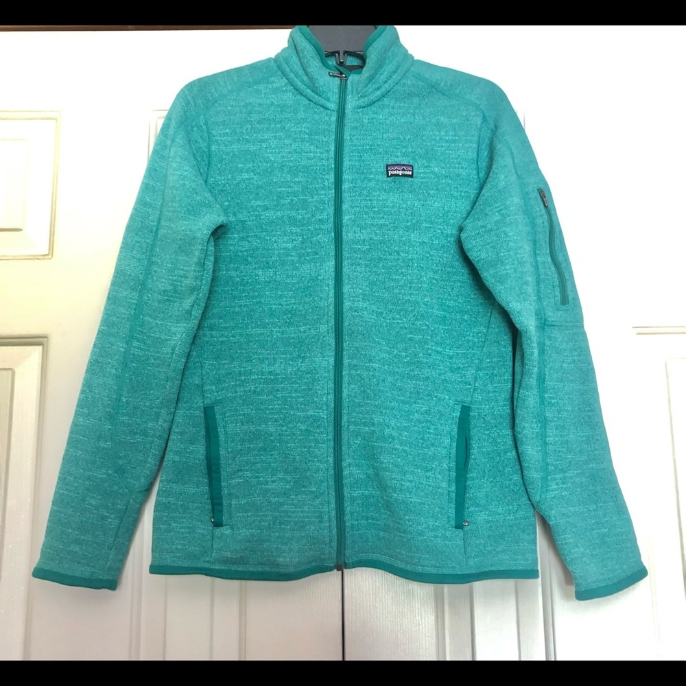 Patagonia Women’s Medium jacket. Gorgeous green!